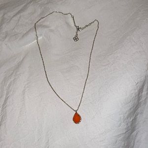 Kendra Scott necklace